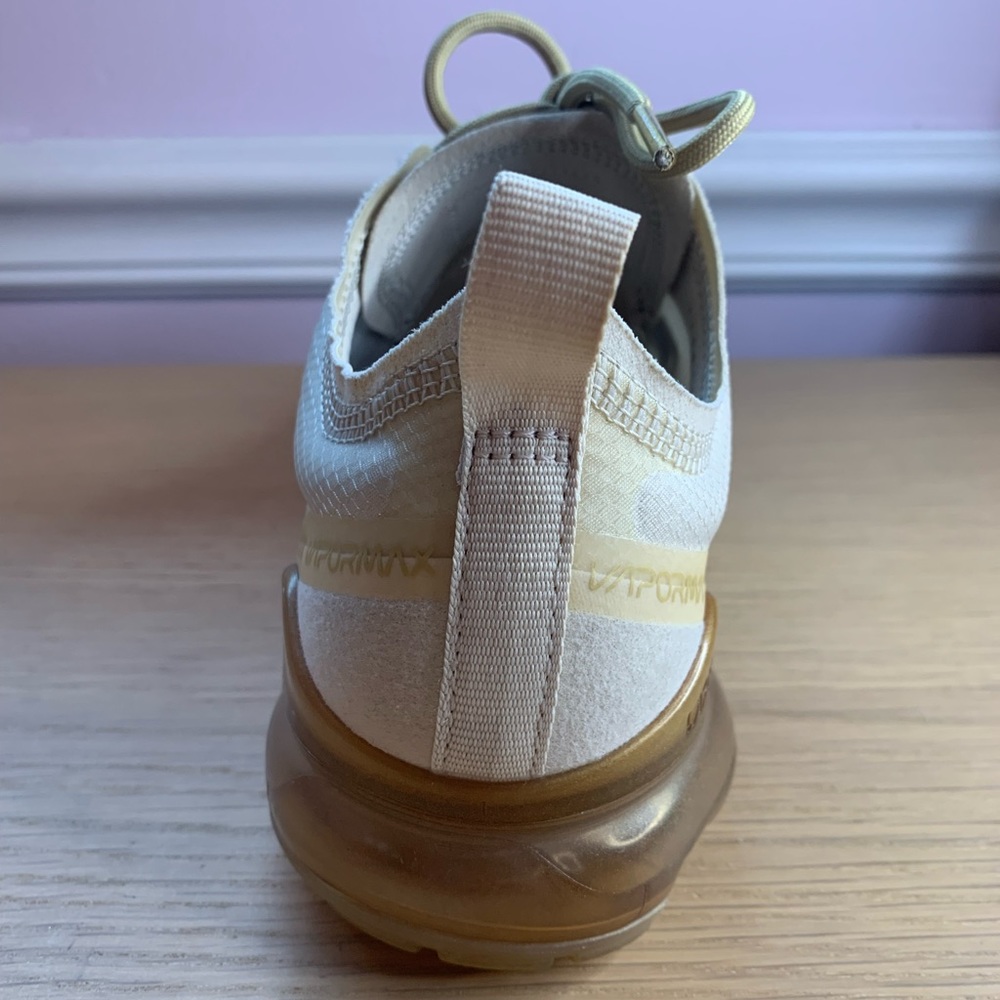 Nike Air VaporMax 2019 | Cream/Sail-Light Bone - Picture 10 of 15